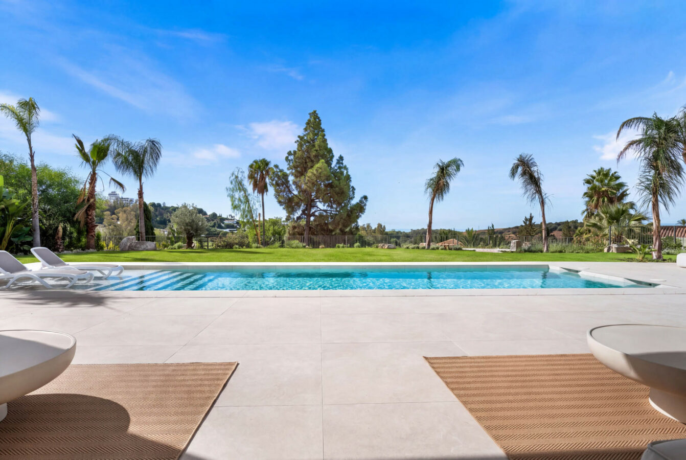 🇪🇸 FOR SALE: SPECTACULAR CONTEMPORARY MASTERPIECE IN EL PARAÍSO ALTO, BENAHAVÍS 🌟