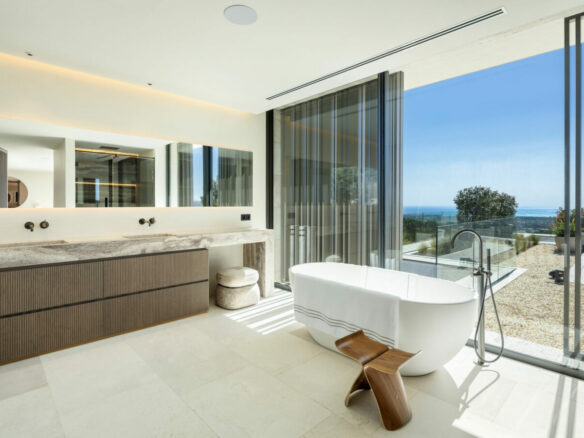 🏡 Contemporary Luxury Villa La Reserva Sotogrande – Fully Furnished Turnkey  🇪🇸  Costa del Sol 🇪🇸