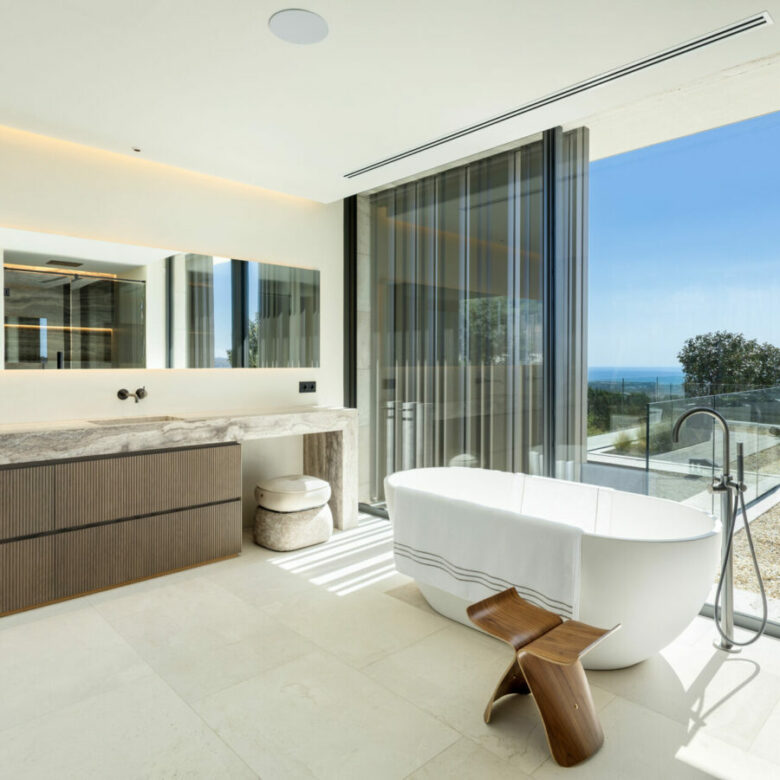 🏡 Contemporary Luxury Villa La Reserva Sotogrande – Fully Furnished Turnkey  🇪🇸  Costa del Sol 🇪🇸