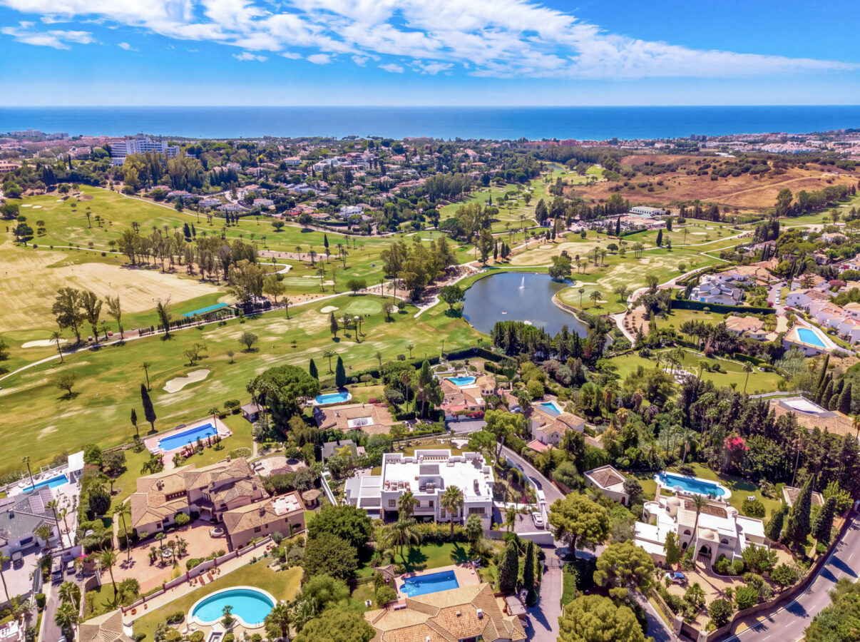 🇪🇸 FOR SALE: SPECTACULAR CONTEMPORARY MASTERPIECE IN EL PARAÍSO ALTO, BENAHAVÍS 🌟