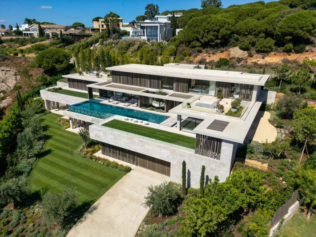 🏡 Contemporary Luxury Villa La Reserva Sotogrande – Fully Furnished Turnkey  🇪🇸  Costa del Sol 🇪🇸