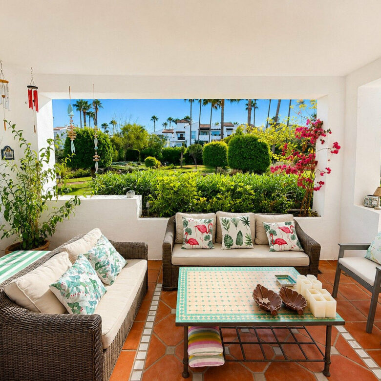 FOR SALE 🏡 Corner Ground-Floor Apartment Steps from the Beach – Costalita, New Golden Mile, Estepona 🇪🇸