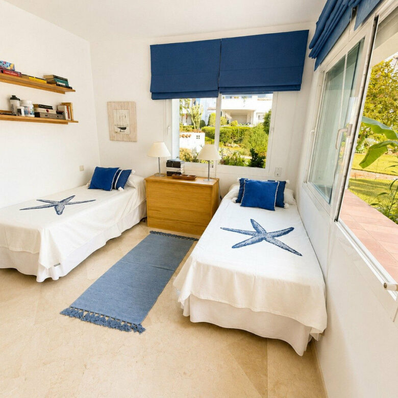 FOR SALE 🏡 Corner Ground-Floor Apartment Steps from the Beach – Costalita, New Golden Mile, Estepona 🇪🇸