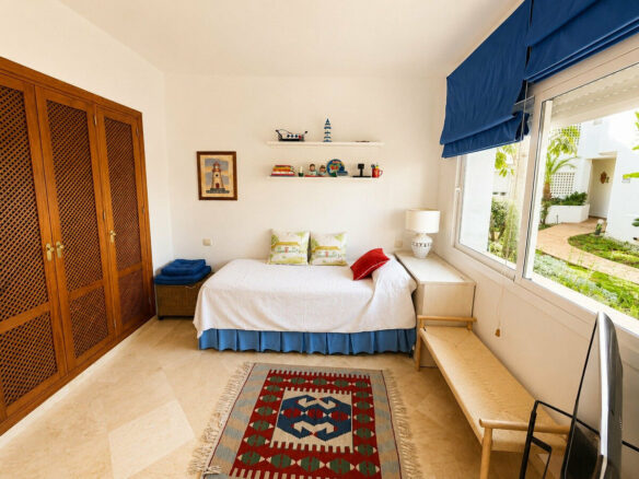 FOR SALE 🏡 Corner Ground-Floor Apartment Steps from the Beach – Costalita, New Golden Mile, Estepona 🇪🇸