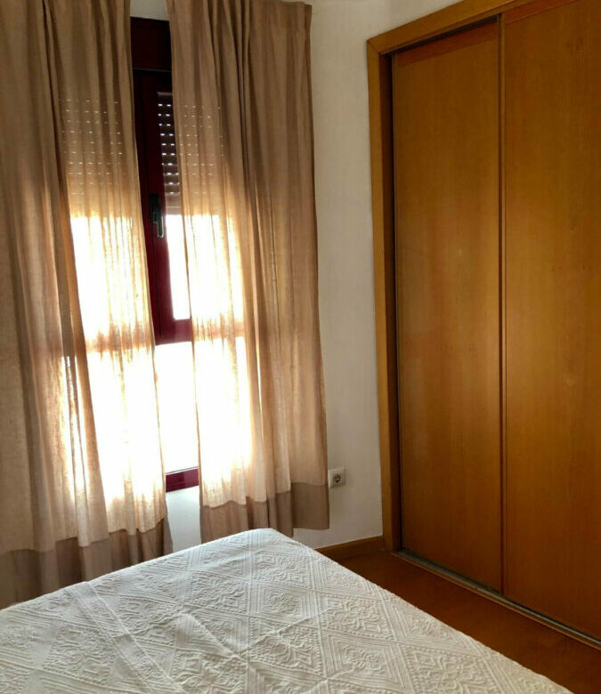 FOR SALE 🏡 Bright Two-Bedroom Apartment by Plaza del Rocío, Steps from the Old Town – Estepona Centre, Estepona 🇪🇸