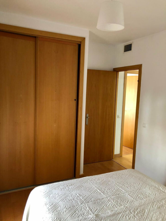 FOR SALE 🏡 Bright Two-Bedroom Apartment by Plaza del Rocío, Steps from the Old Town – Estepona Centre, Estepona 🇪🇸