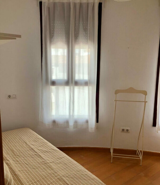 FOR SALE 🏡 Bright Two-Bedroom Apartment by Plaza del Rocío, Steps from the Old Town – Estepona Centre, Estepona 🇪🇸
