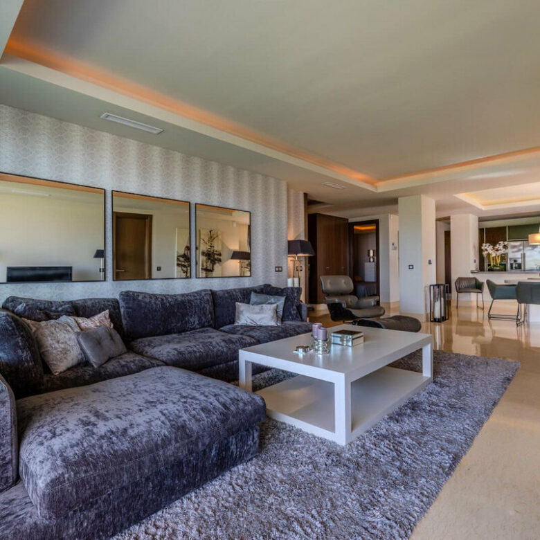 FOR SALE 🏡 Three-Bedroom Garden Apartment with Large Terrace in a Golf Resort – Arrayanes Golf, Benahavís 🇪🇸