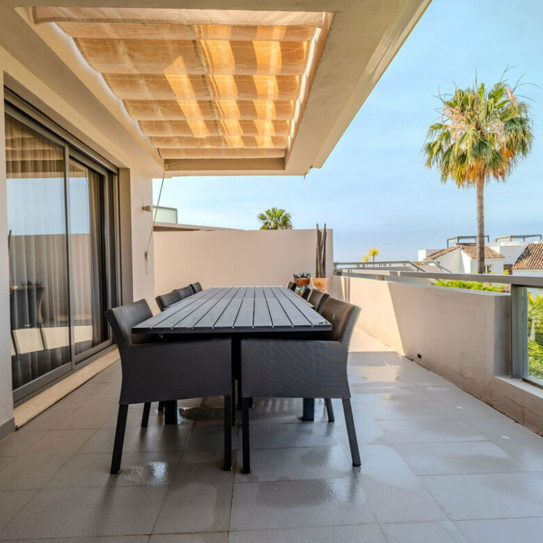 FOR SALE 🏡 Three-Bedroom Garden Apartment with Large Terrace in a Golf Resort – Arrayanes Golf, Benahavís 🇪🇸