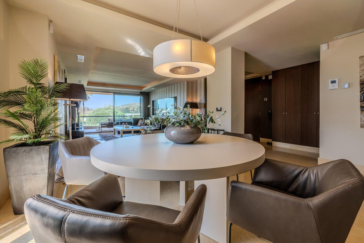 FOR SALE 🏡 Three-Bedroom Garden Apartment with Large Terrace in a Golf Resort – Arrayanes Golf, Benahavís 🇪🇸