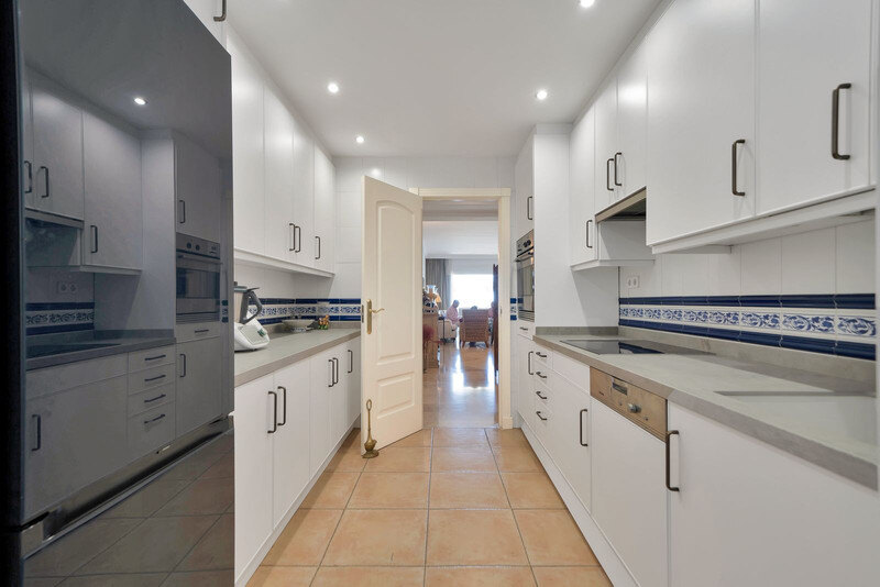 FOR SALE 🏡 Beachfront Garden Apartment in a Gated Community – Los Monteros, Marbella East 🇪🇸