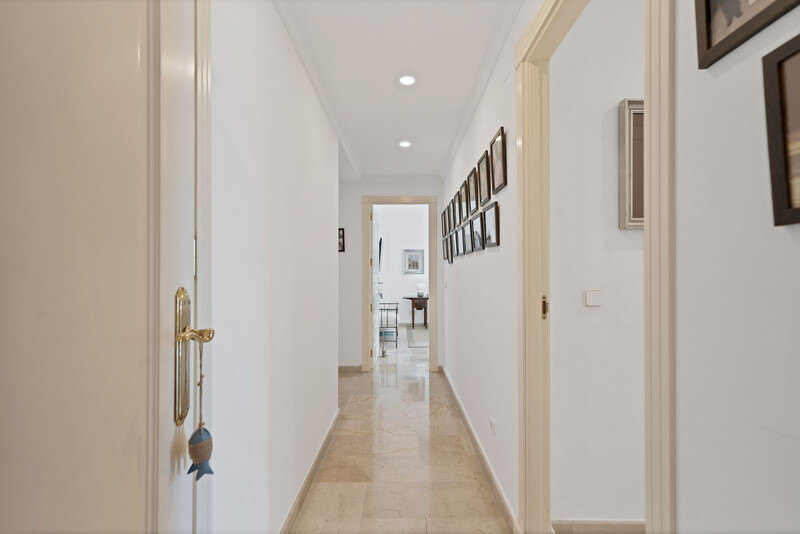 FOR SALE 🏡 Beachfront Garden Apartment in a Gated Community – Los Monteros, Marbella East 🇪🇸