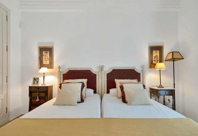 FOR SALE 🏡 Beachfront Garden Apartment in a Gated Community – Los Monteros, Marbella East 🇪🇸