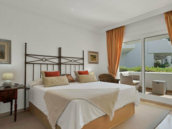 FOR SALE 🏡 Beachfront Garden Apartment in a Gated Community – Los Monteros, Marbella East 🇪🇸
