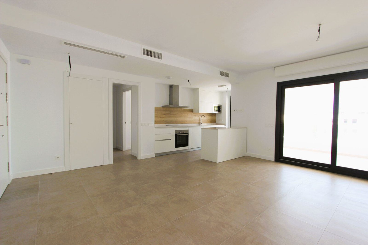 FOR SALE 🏡 New Two-Bedroom Apartment near the Beach in Estepona Town 🇪🇸