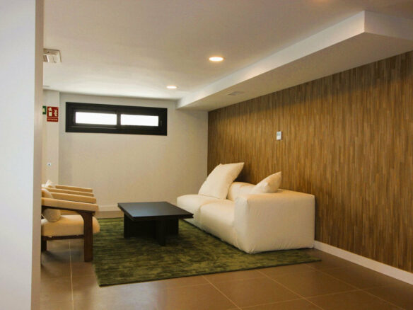 FOR SALE 🏡 New Two-Bedroom Apartment near the Beach in Estepona Town 🇪🇸