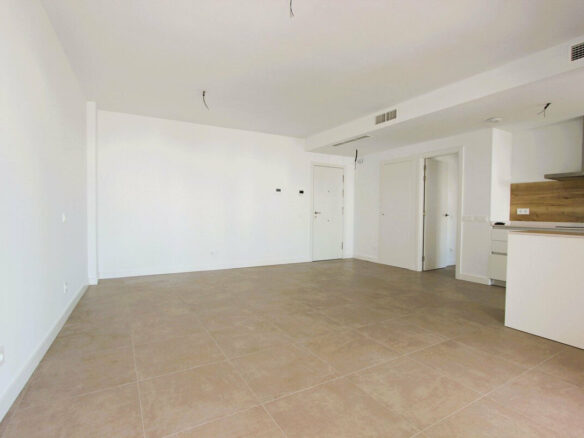 FOR SALE 🏡 New Two-Bedroom Apartment near the Beach in Estepona Town 🇪🇸