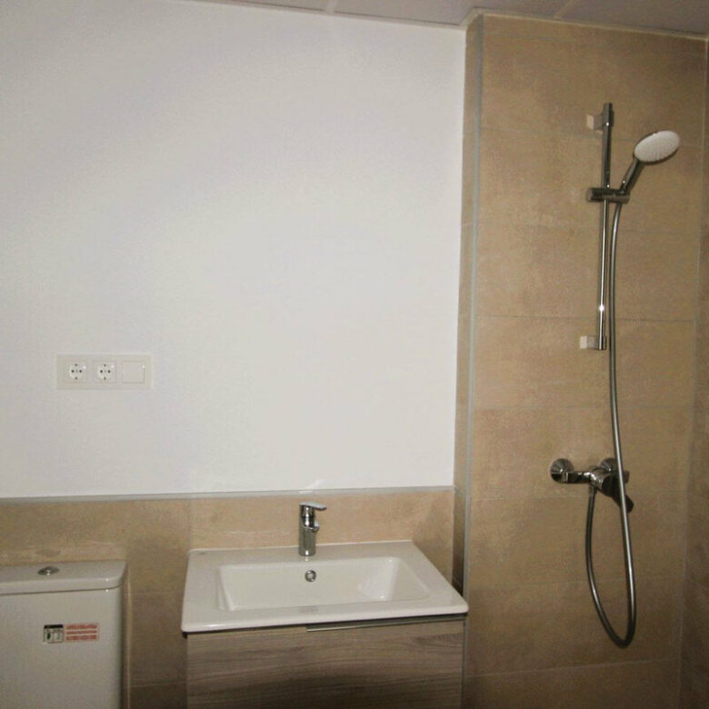 FOR SALE 🏡 New Two-Bedroom Apartment near the Beach in Estepona Town 🇪🇸