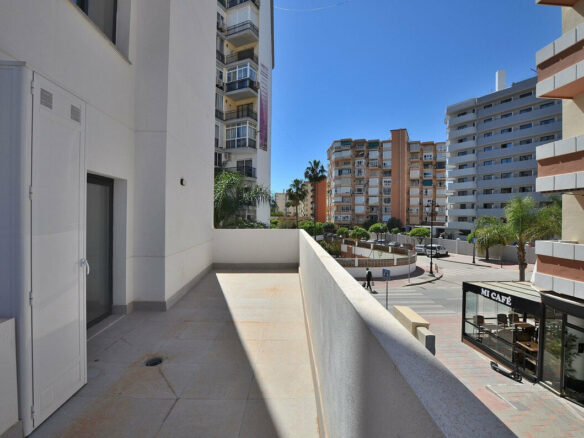 FOR SALE 🏡 New Two-Bedroom Apartment 350 m from the Sea – Fuengirola Centre 🇪🇸