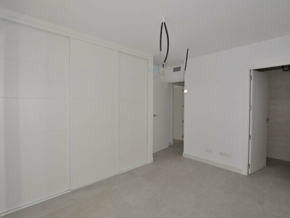 FOR SALE 🏡 New Two-Bedroom Apartment 350 m from the Sea – Fuengirola Centre 🇪🇸