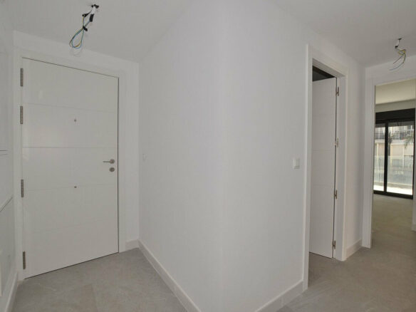FOR SALE 🏡 New Two-Bedroom Apartment 350 m from the Sea – Fuengirola Centre 🇪🇸