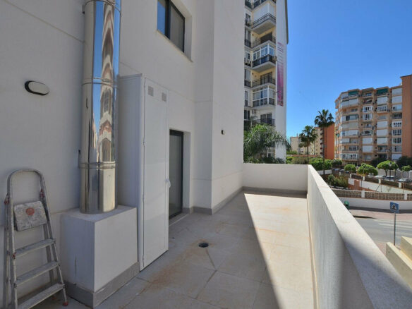 FOR SALE 🏡 New Two-Bedroom Apartment 350 m from the Sea – Fuengirola Centre 🇪🇸