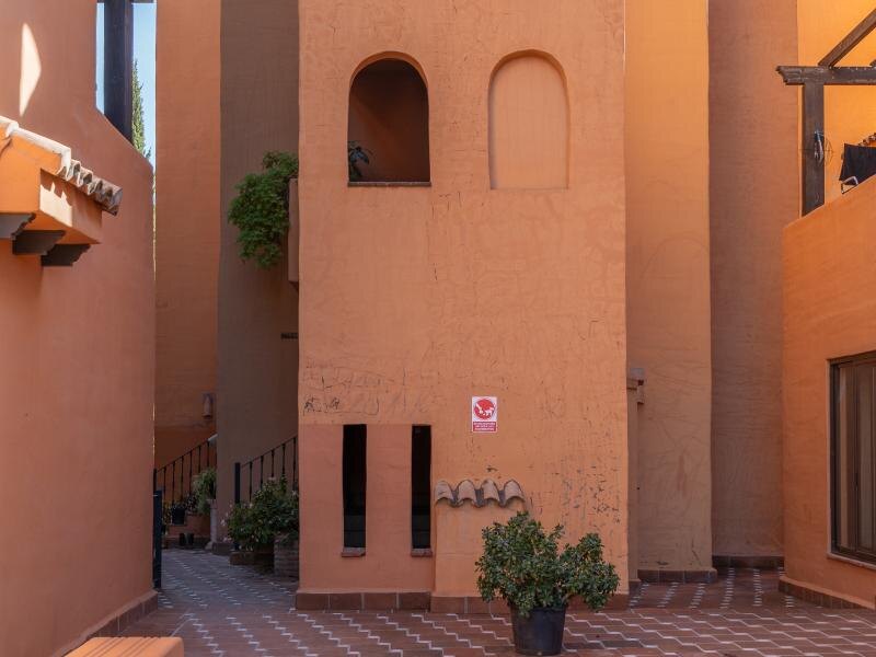 FOR SALE 🏡 Renovated Two-Bedroom Apartment Three Minutes from the Beach – New Golden Mile, Estepona 🇪🇸