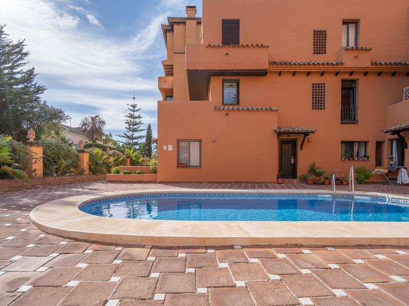 FOR SALE 🏡 Renovated Two-Bedroom Apartment Three Minutes from the Beach – New Golden Mile, Estepona 🇪🇸