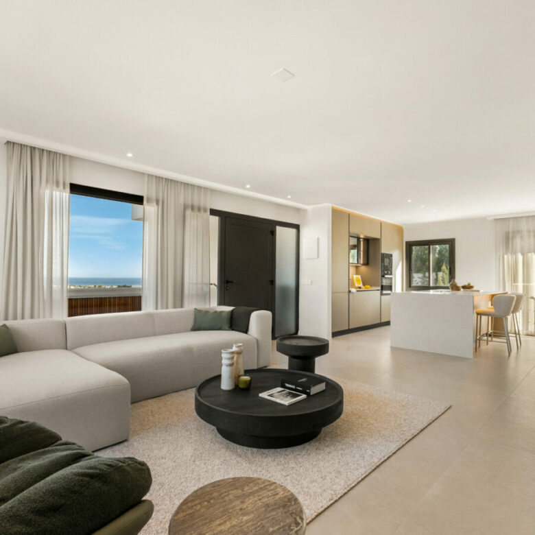 FOR SALE 🏡 Renovated Two-Bedroom Apartment with Sea and Mountain Views, Sold Furnished – Nueva Andalucía, Marbella 🇪🇸