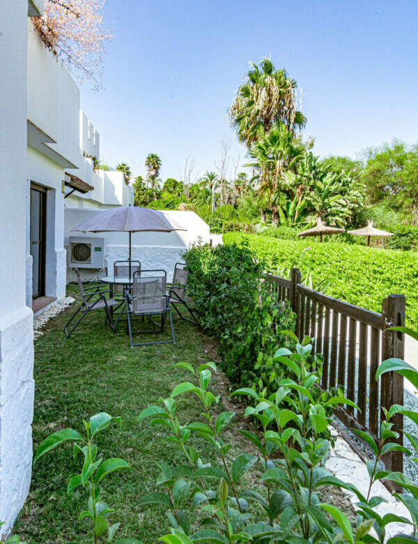 FOR SALE 🏡 Two-Bedroom Garden Apartment with Pool Views in a Gated Complex – Selwo, Estepona 🇪🇸