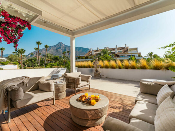 FOR SALE 🌟 Luxurious 3-Bedroom Duplex Penthouse – Lomas del Rey, Golden Mile  🇪🇸