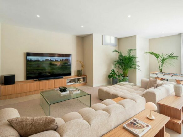 FOR SALE 🏡 Contemporary Four-Bedroom Villa with Rooftop Solarium and Private Pool – El Campanario, New Golden Mile, Estepona 🇪🇸