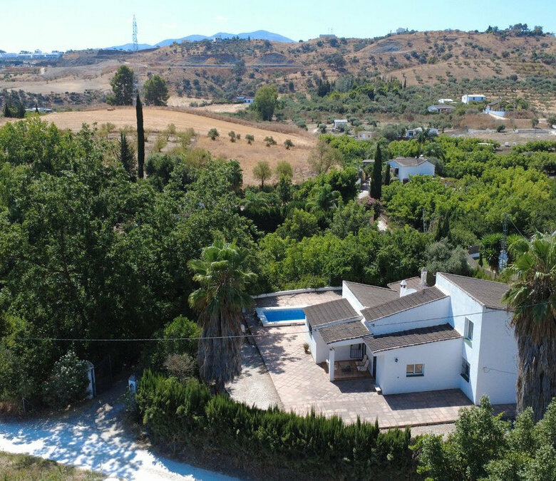 FOR SALE 🏡 Country Villa with Private Pool on 4,500 m² – Coín 🇪🇸