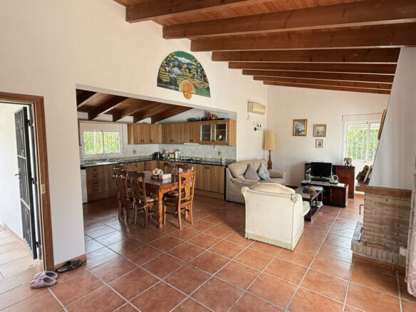 FOR SALE 🏡 Country Villa with Private Pool on 4,500 m² – Coín 🇪🇸