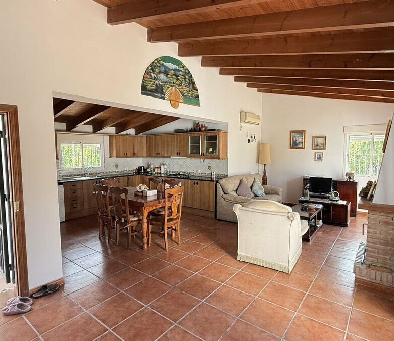 FOR SALE 🏡 Country Villa with Private Pool on 4,500 m² – Coín 🇪🇸