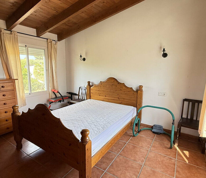 FOR SALE 🏡 Country Villa with Private Pool on 4,500 m² – Coín 🇪🇸