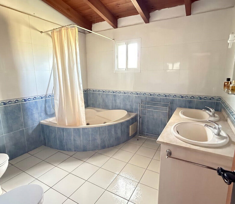 FOR SALE 🏡 Country Villa with Private Pool on 4,500 m² – Coín 🇪🇸