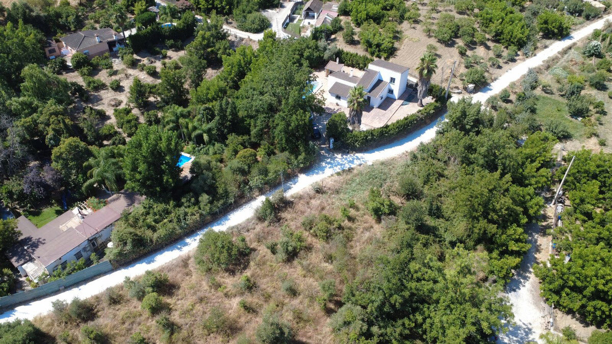 FOR SALE 🏡 Country Villa with Private Pool on 4,500 m² – Coín 🇪🇸
