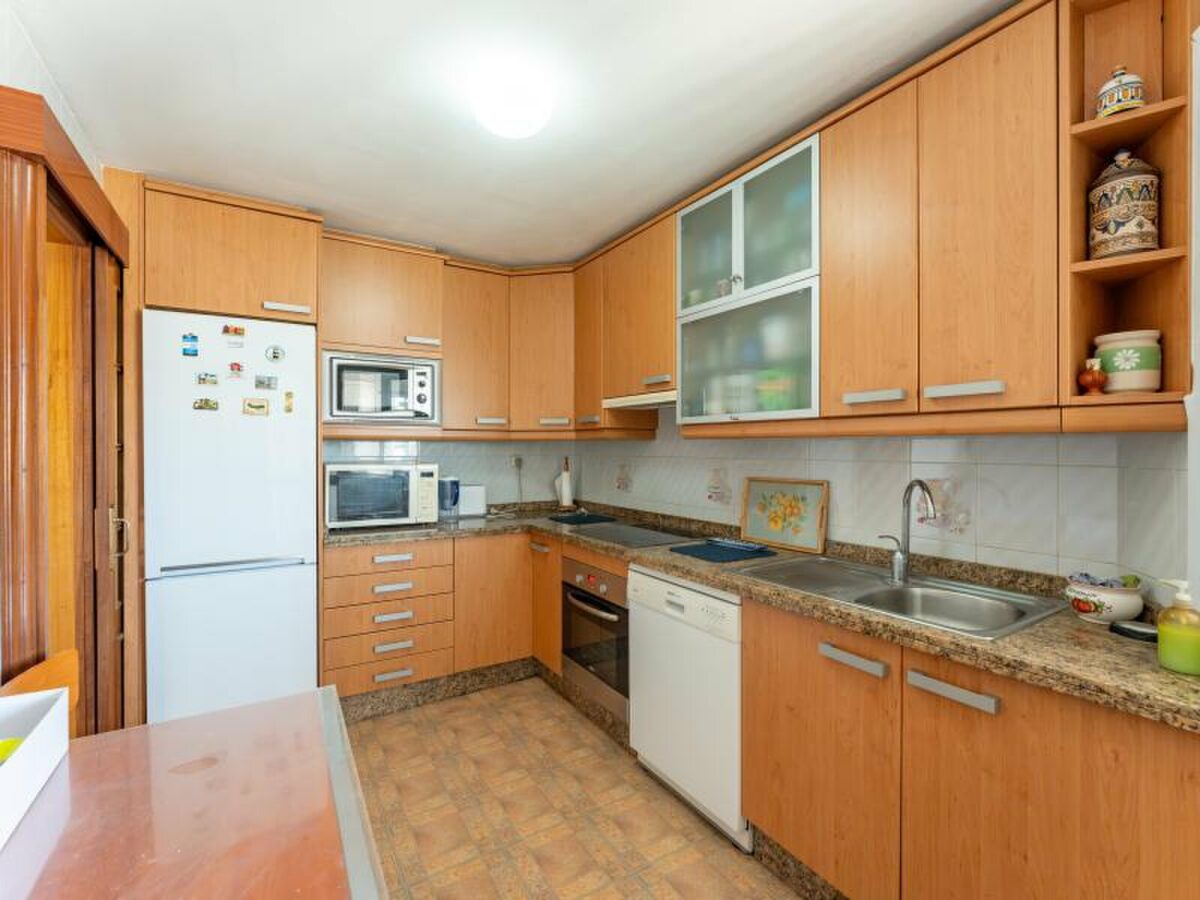FOR SALE 🏡 Four-Bedroom Duplex Penthouse with Two Terraces Steps from the Beach – Marbella Centre 🇪🇸