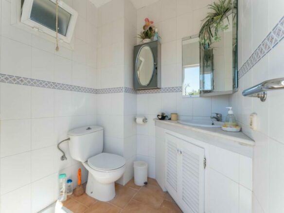 FOR SALE 🏡 Four-Bedroom Duplex Penthouse with Two Terraces Steps from the Beach – Marbella Centre 🇪🇸