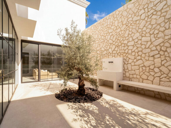 🇪🇸 FOR SALE: SPECTACULAR CONTEMPORARY MASTERPIECE IN EL PARAÍSO ALTO, BENAHAVÍS 🌟