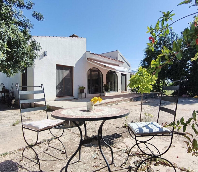 FOR SALE 🏡 Rustic Finca with Pool and Rural Tourism Licence on 3,000 m² – Alhaurín el Grande 🇪🇸