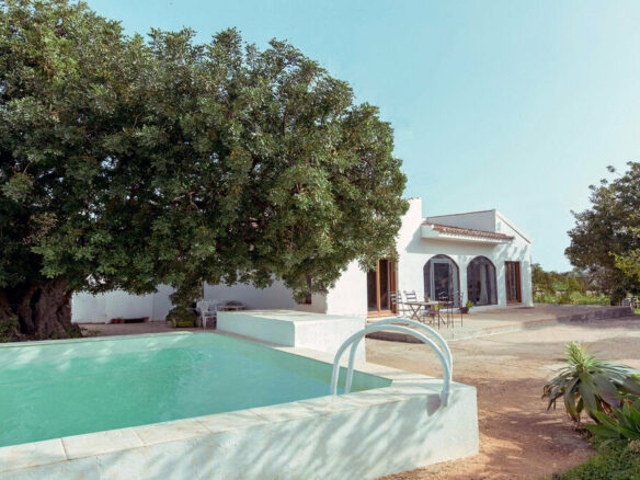 FOR SALE 🏡 Rustic Finca with Pool and Rural Tourism Licence on 3,000 m² – Alhaurín el Grande 🇪🇸
