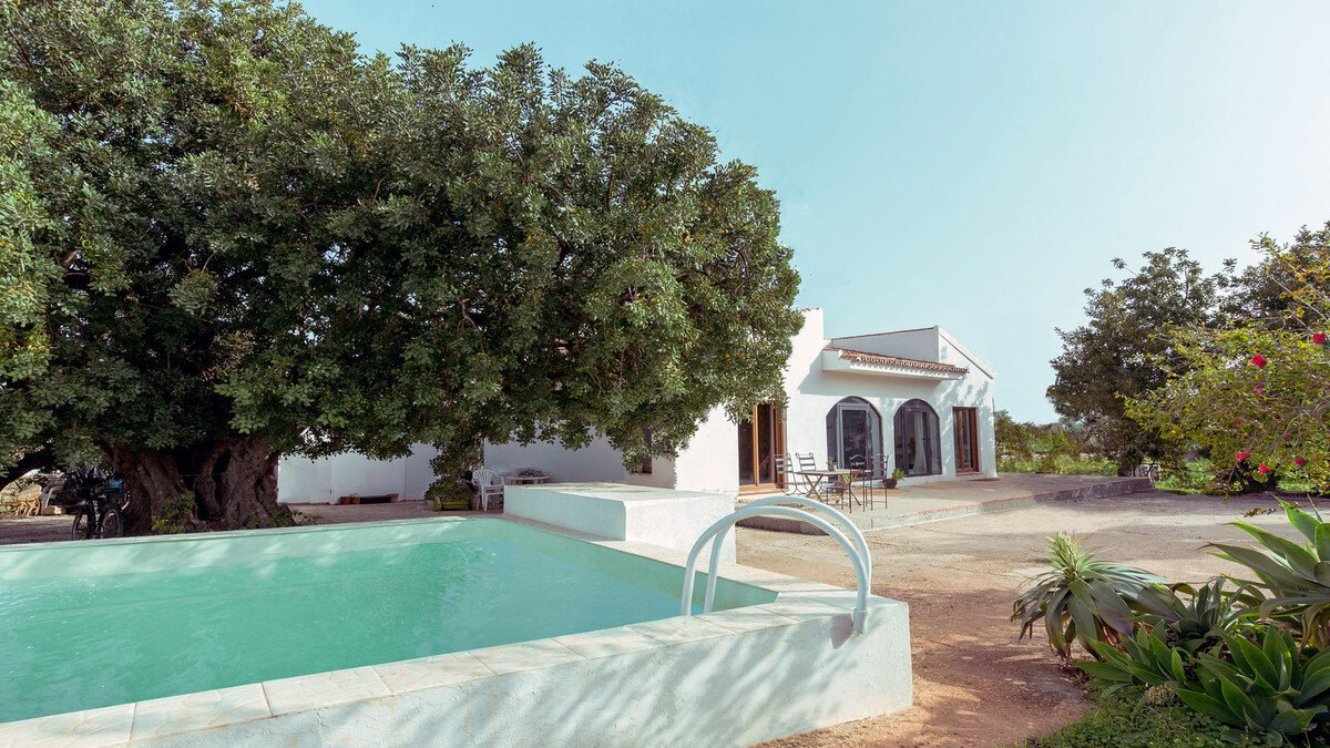 FOR SALE 🏡 Rustic Finca with Pool and Rural Tourism Licence on 3,000 m² – Alhaurín el Grande 🇪🇸