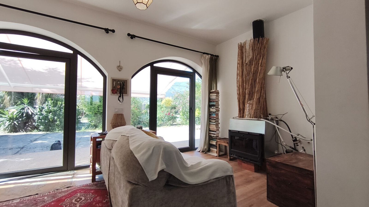 FOR SALE 🏡 Rustic Finca with Pool and Rural Tourism Licence on 3,000 m² – Alhaurín el Grande 🇪🇸