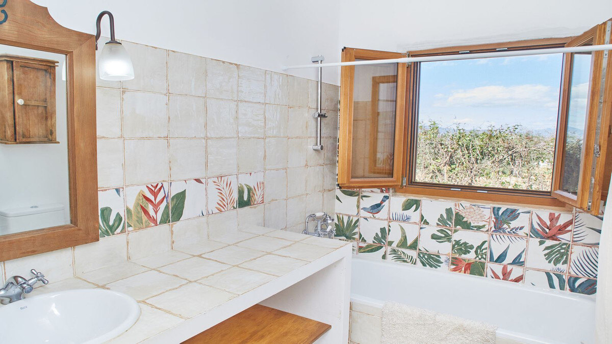 FOR SALE 🏡 Rustic Finca with Pool and Rural Tourism Licence on 3,000 m² – Alhaurín el Grande 🇪🇸