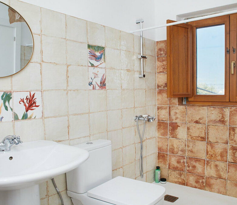 FOR SALE 🏡 Rustic Finca with Pool and Rural Tourism Licence on 3,000 m² – Alhaurín el Grande 🇪🇸