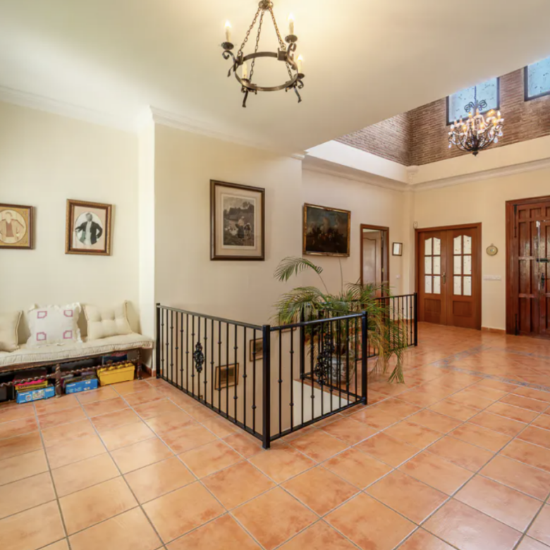 FOR SALE 🌟 🏡 Andalusian Estate Estepona with Sea & Mountain Views 🇪🇸