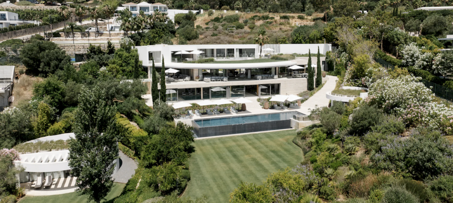 FOR SALE 🌟  Contemporary Luxury Villa Sotogrande for Sale –  Famous Architect  🇪🇸 La Reserva, Sotogrande, Costa del Sol 🇪🇸