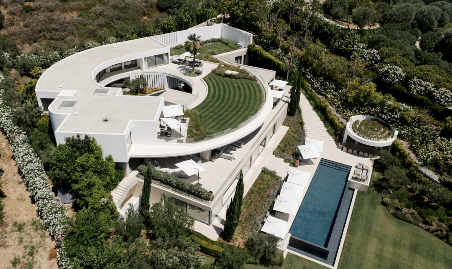 FOR SALE 🌟  Contemporary Luxury Villa Sotogrande for Sale –  Famous Architect  🇪🇸 La Reserva, Sotogrande, Costa del Sol 🇪🇸